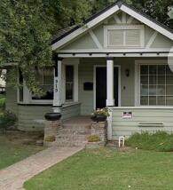910 Center Avenue - Photo 1