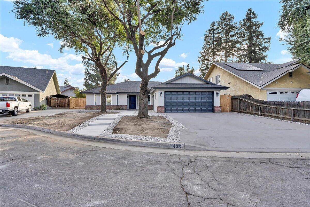 438 Claremont Avenue - Photo 1