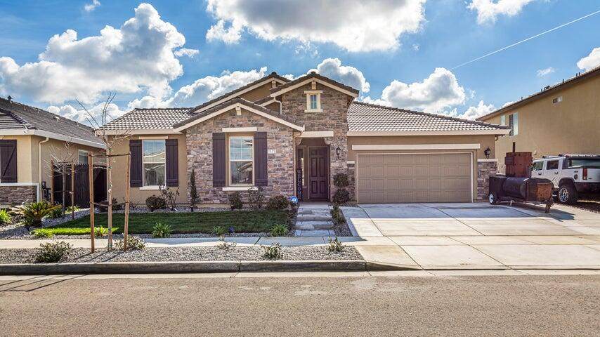 1525 Tyler Court - Photo 1