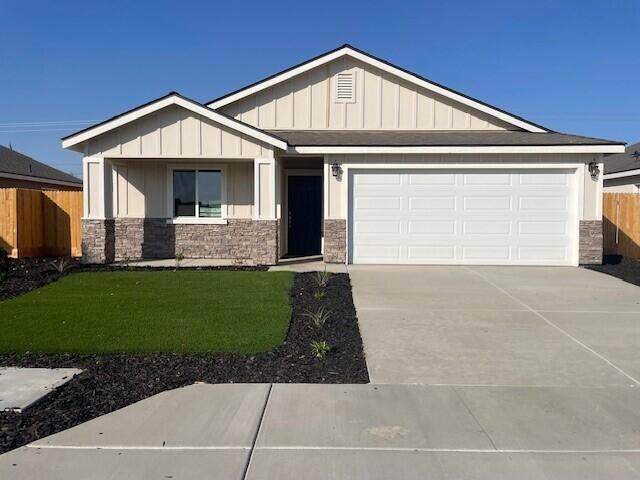 6142 Oak Crest Avenue - Photo 1