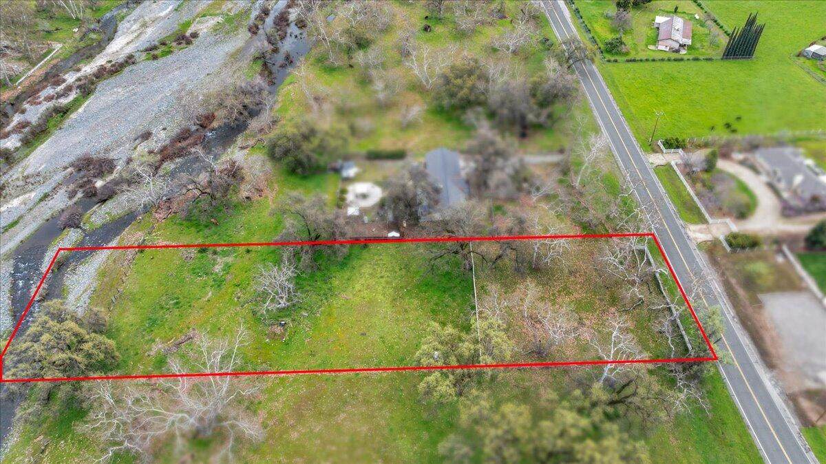 6102 Elwood Road - Photo 1
