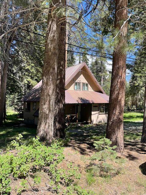 57393 Ponderosa Drive - Photo 1