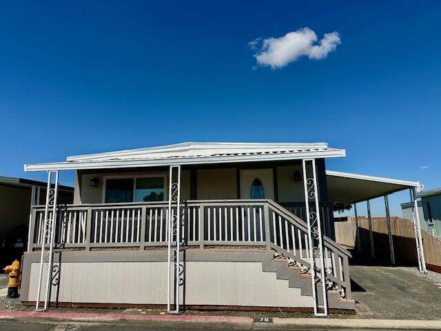 720-76 Worth Avenue - Photo 1