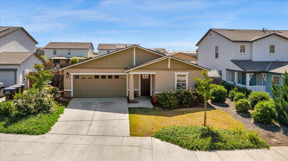 2520 Spruce Street - Photo 1