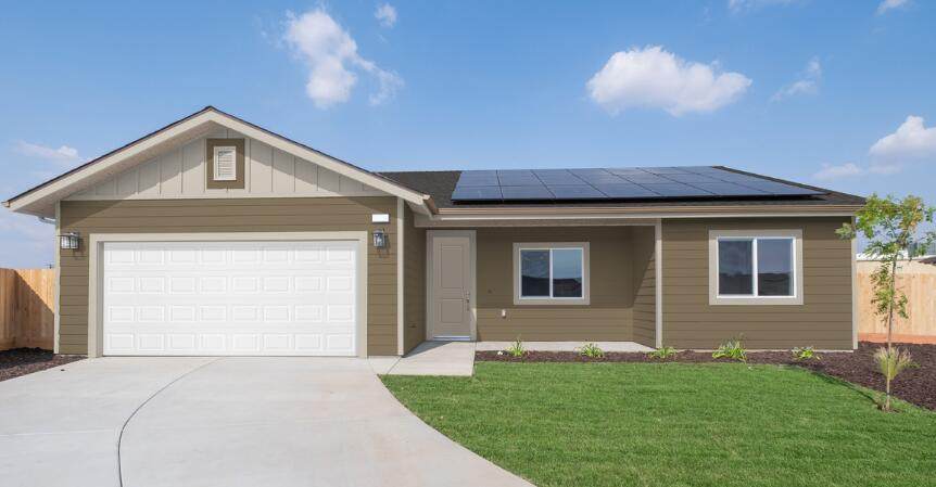 868 Palm Street - Photo 1