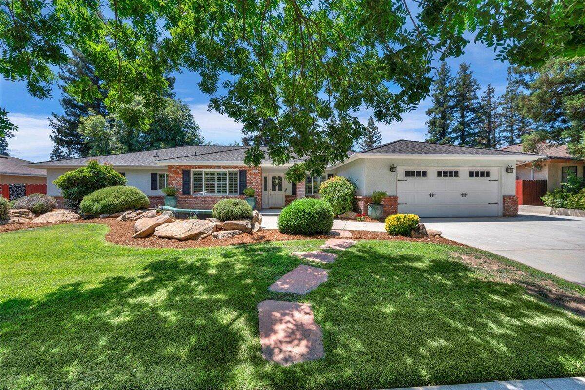 1527 Fallbrook Avenue - Photo 1