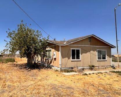 3324 62 Avenue - Photo 1