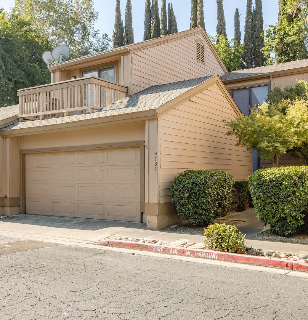4737 Iris Avenue - Photo 1