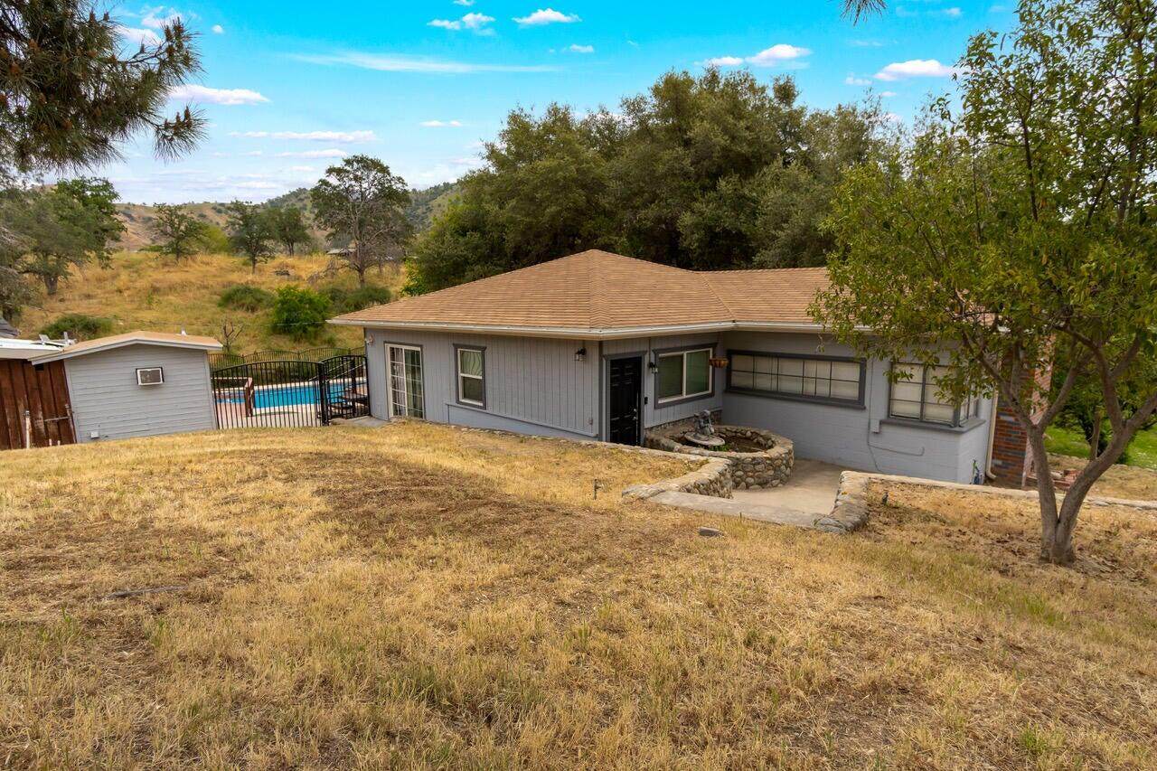 35228 Lenard Road - Photo 1