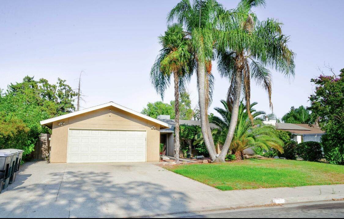 1708 Oak Park Street - Photo 1