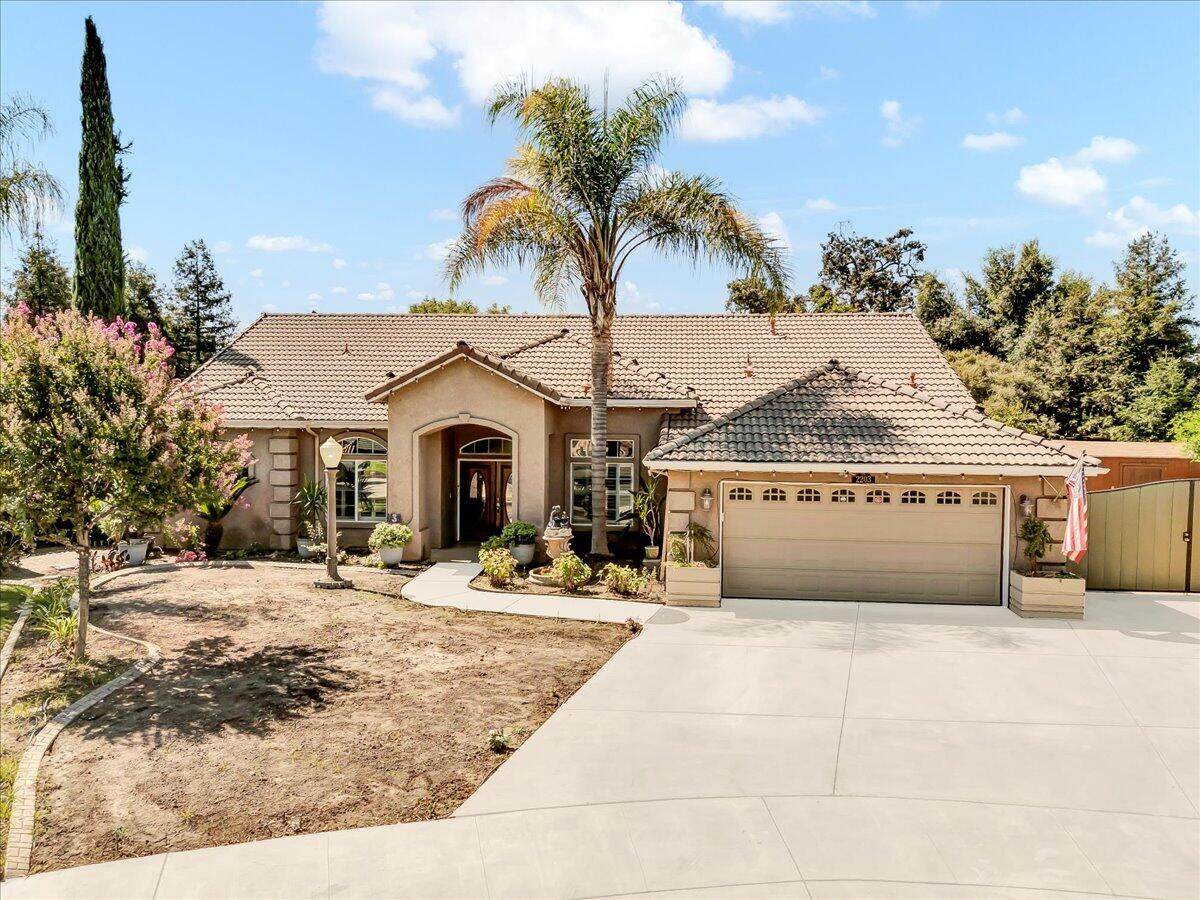 2203 Carson Court - Photo 1