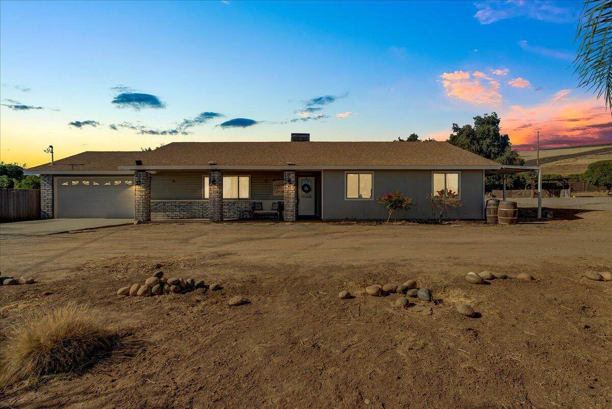 750 Mulberry Avenue - Photo 1