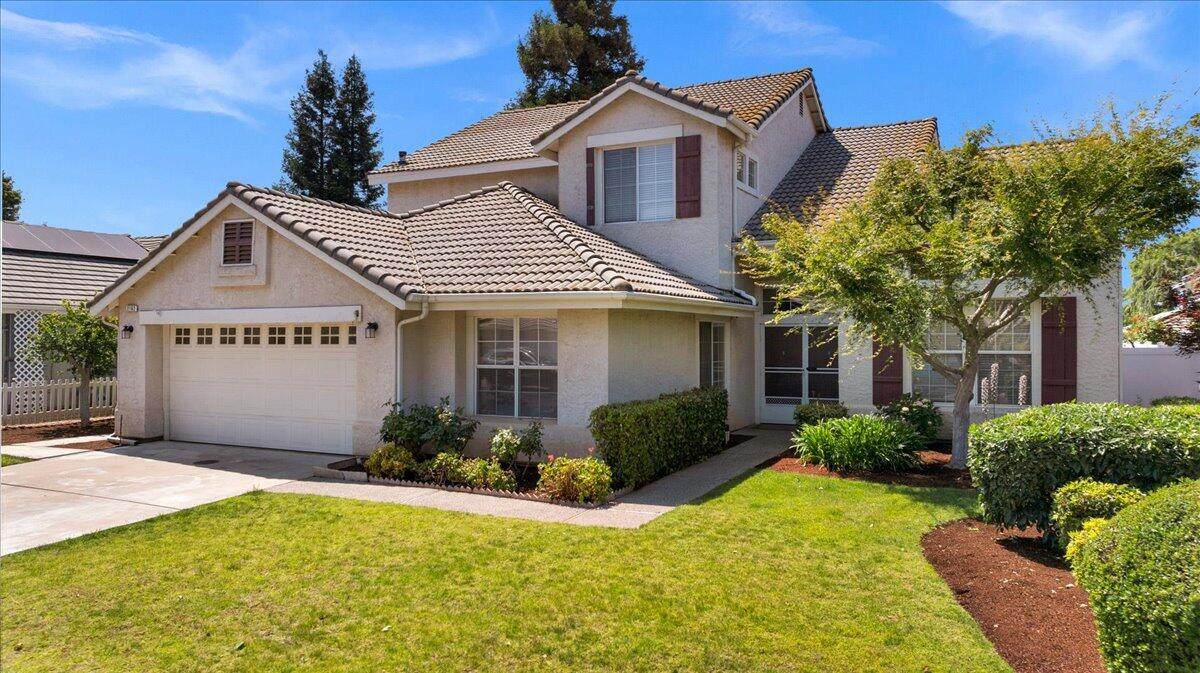 2162 Decatur Avenue - Photo 1