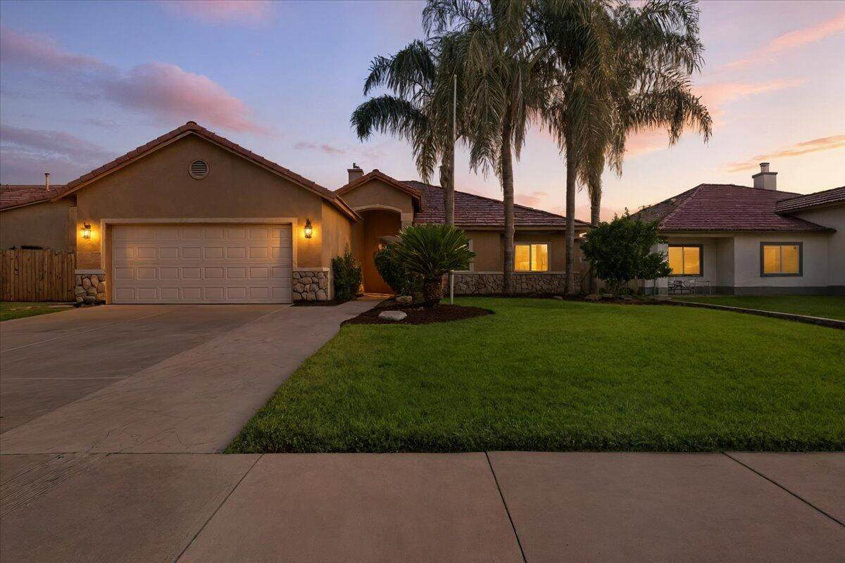 2104 Franklin Way - Photo 1
