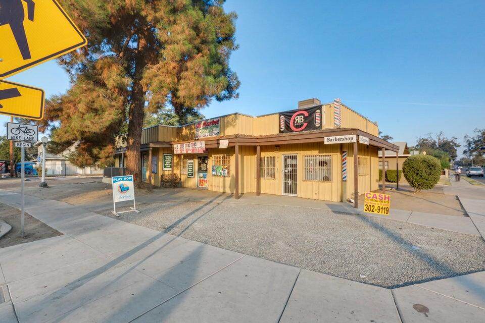 919 Court Street - Photo 1