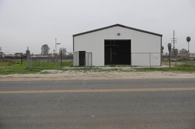 1086 Market St - Photo 1