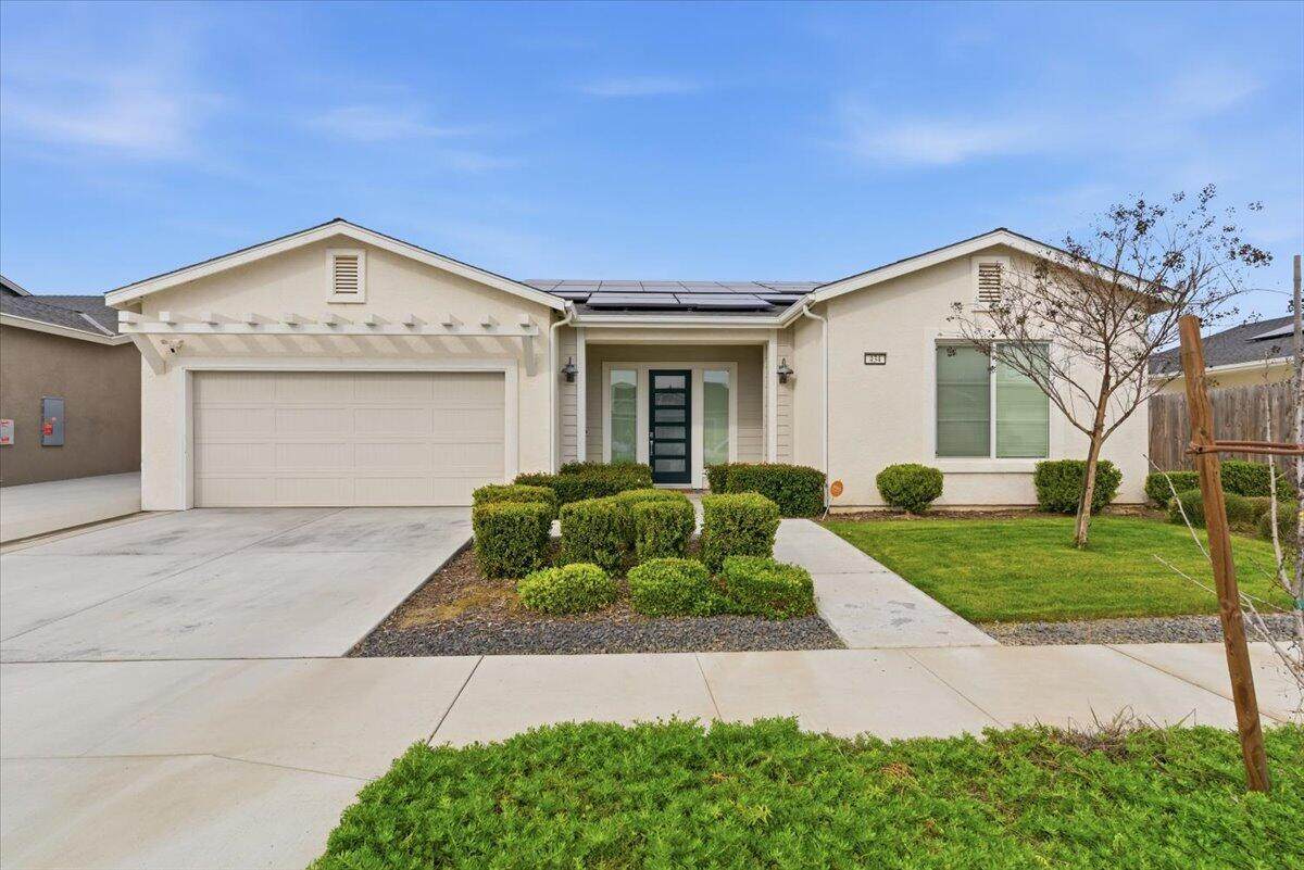 434 Tyler Court - Photo 1