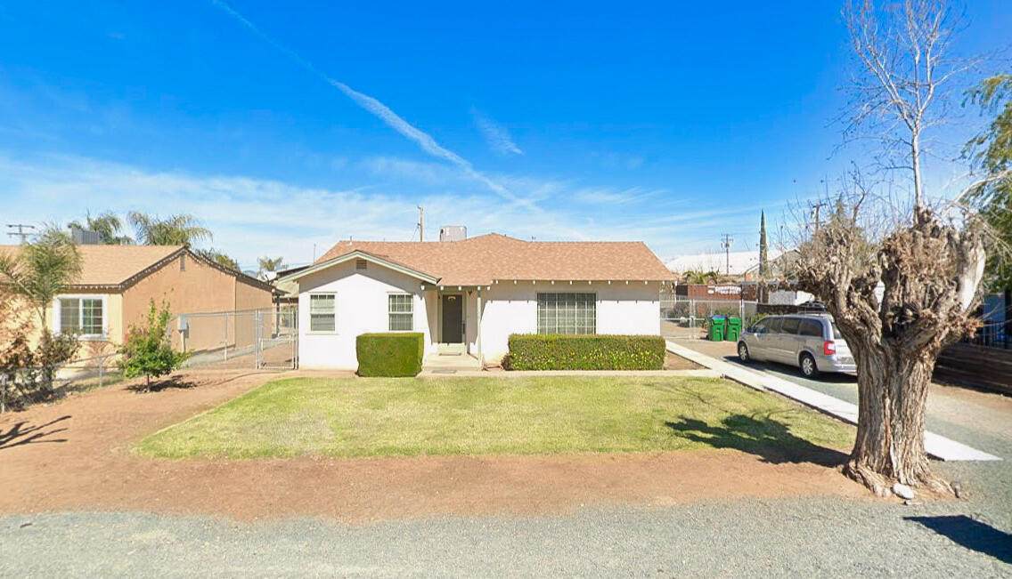 22750 White Avenue - Photo 1