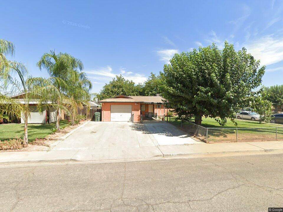 605 Stanley Street - Photo 1