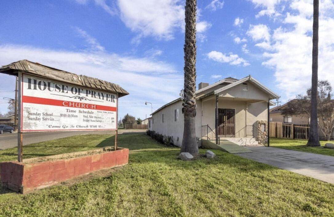 260 Los Angeles Street - Photo 1