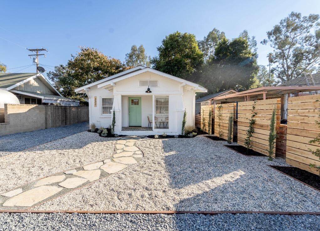 232 Ash Street - Photo 1