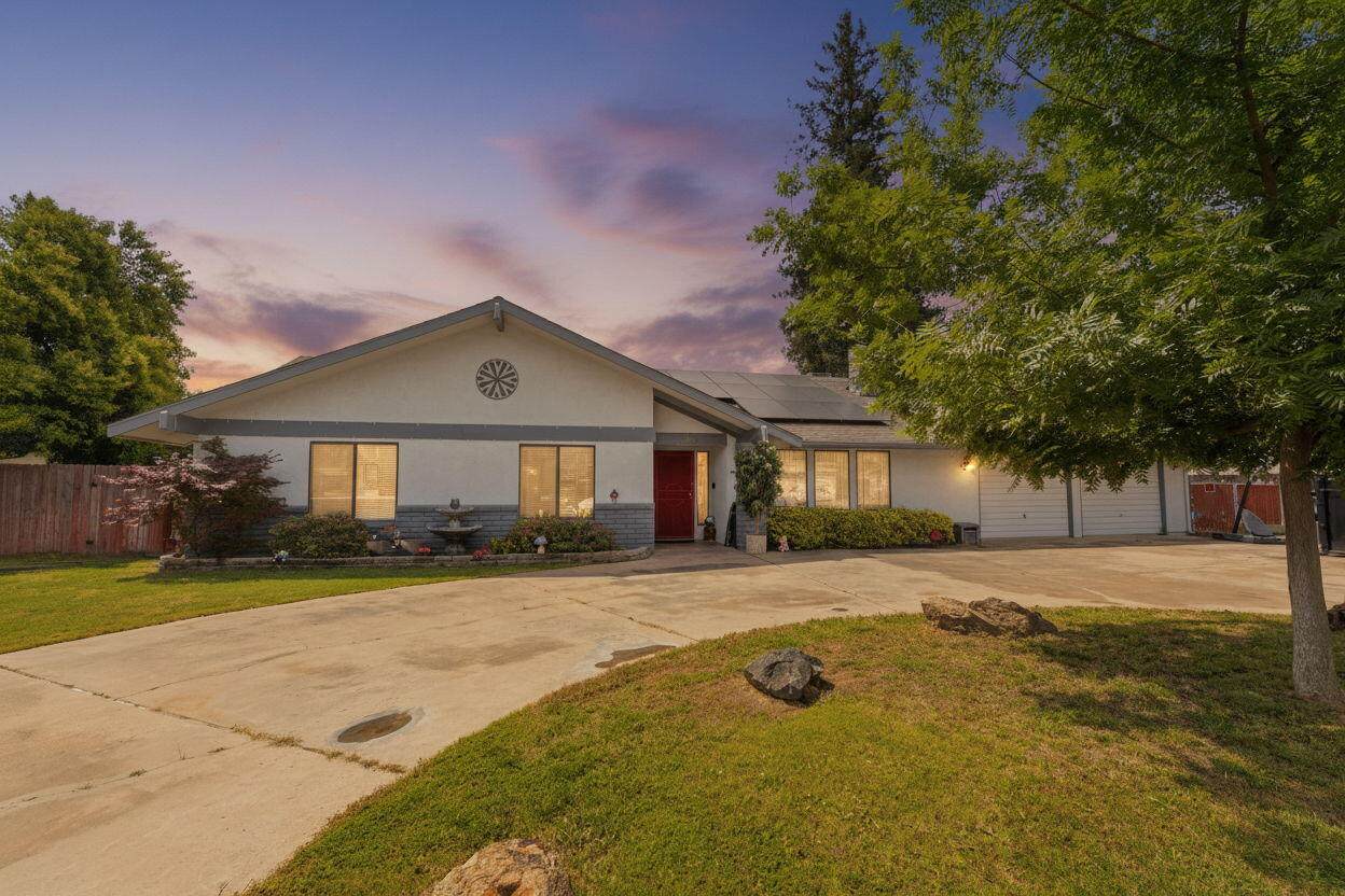 1025 Monte Vista - Photo 1