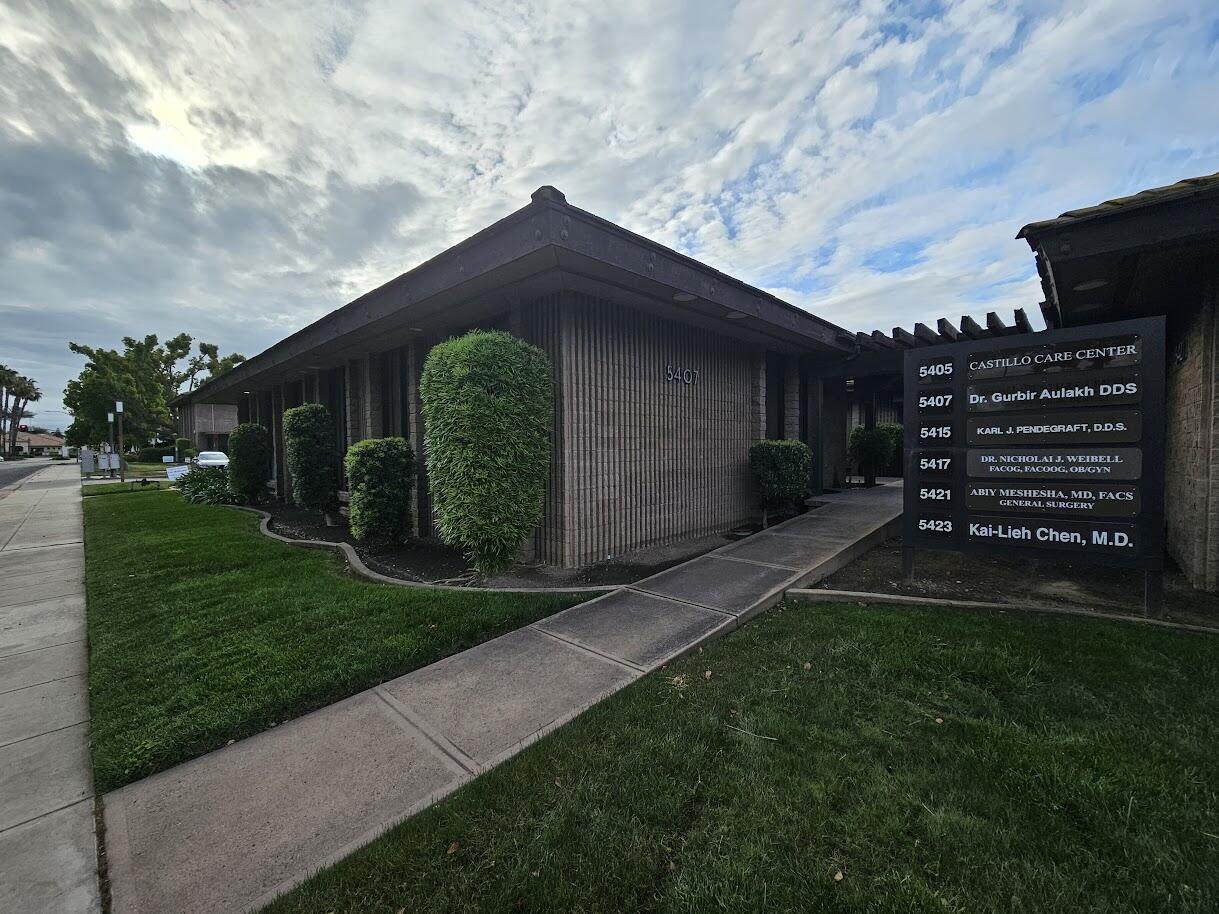 5407 Hillsdale Avenue - Photo 1
