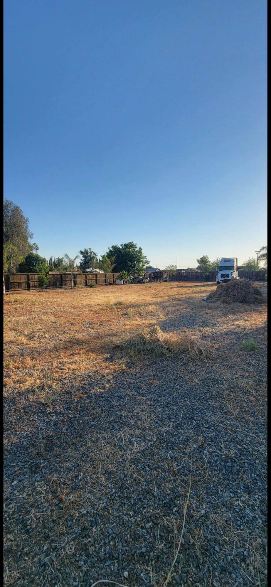 500 James Avenue - Photo 1