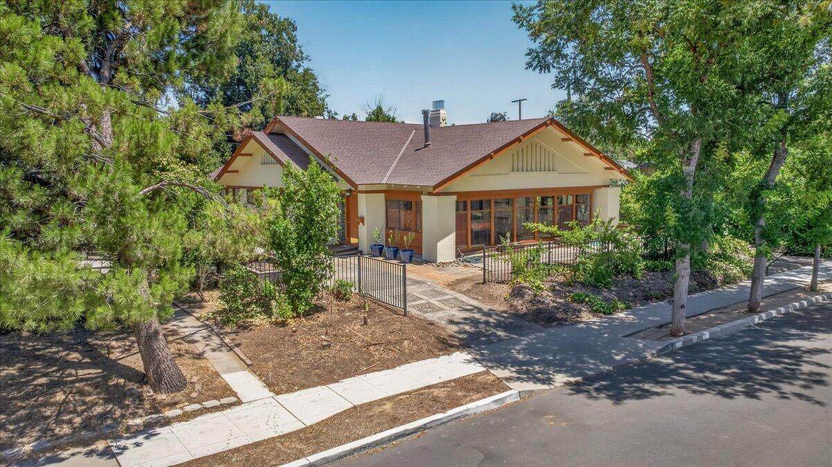 641 Yale Avenue - Photo 1