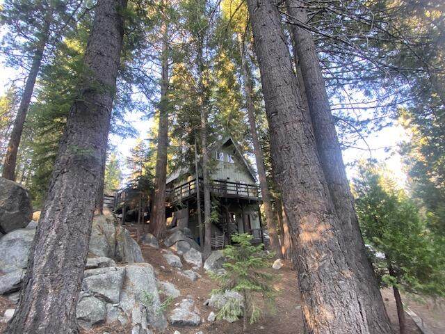 57501 Crest Drive - Photo 1
