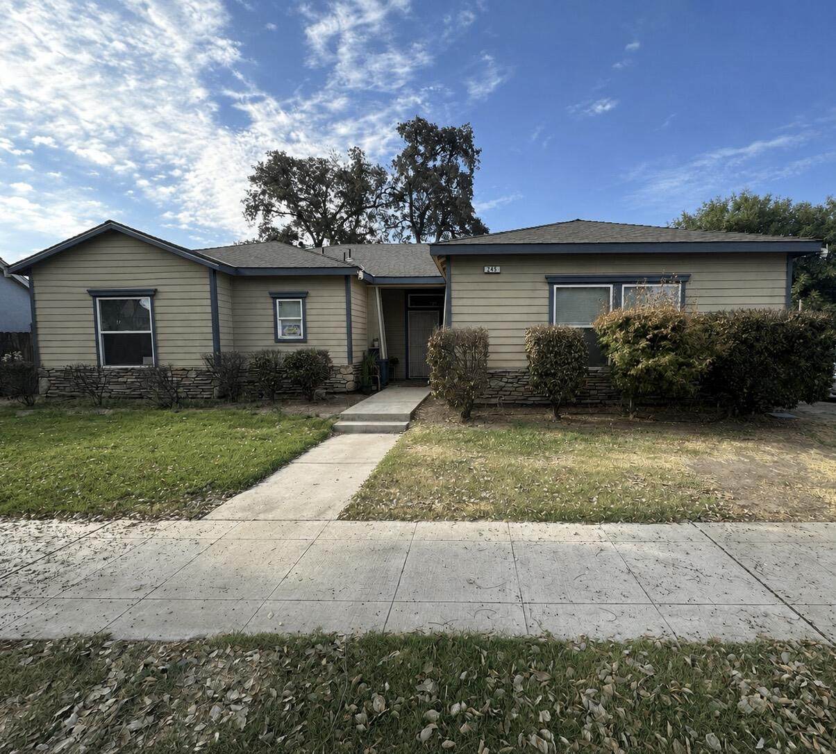245 Tulare - Photo 1