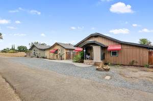 325 Willow Street - Photo 1