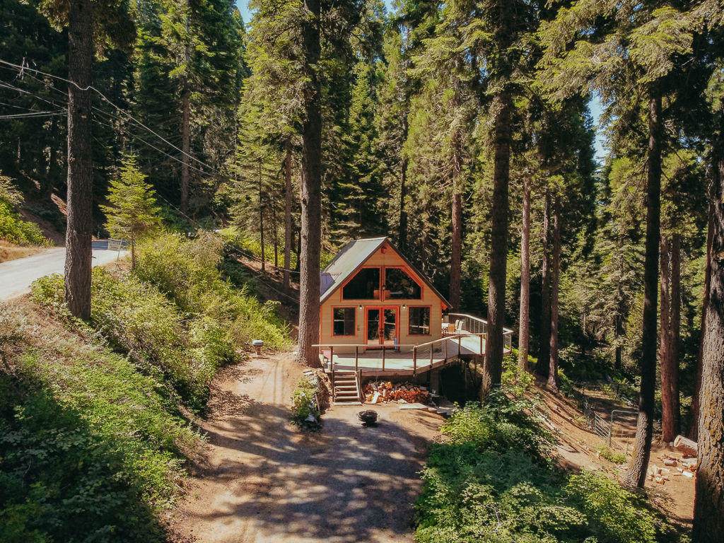 54866 Redwood Drive - Photo 1