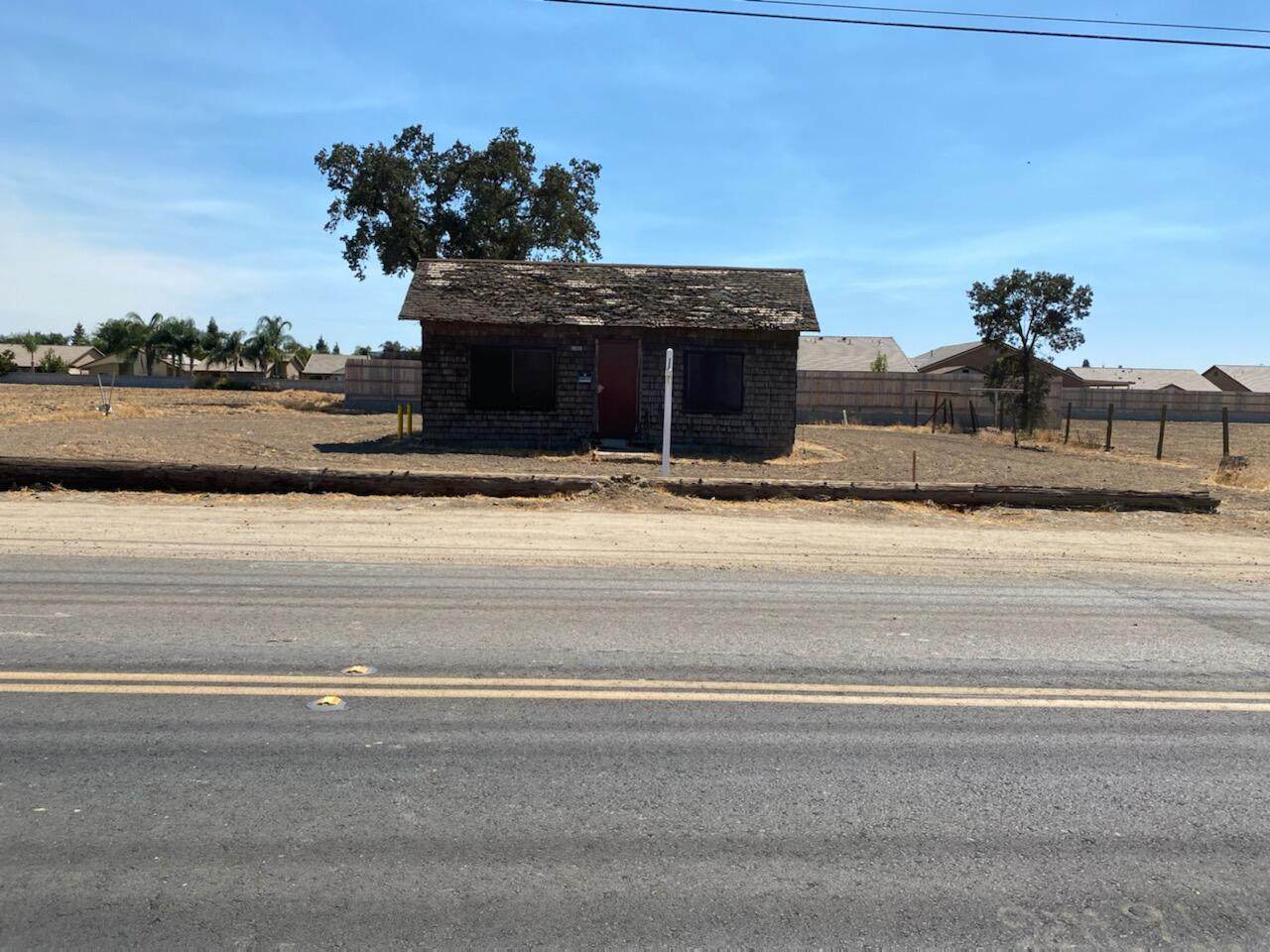 1239 ''K'' Avenue - Photo 1
