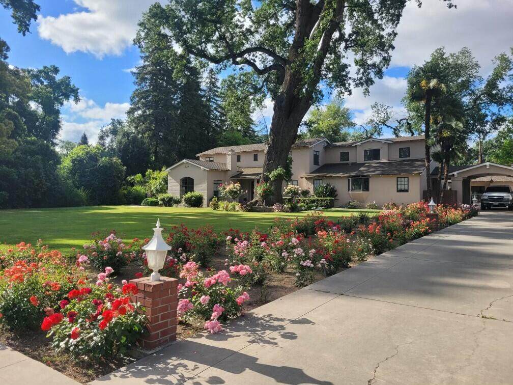 1409 Beverly Drive - Photo 1