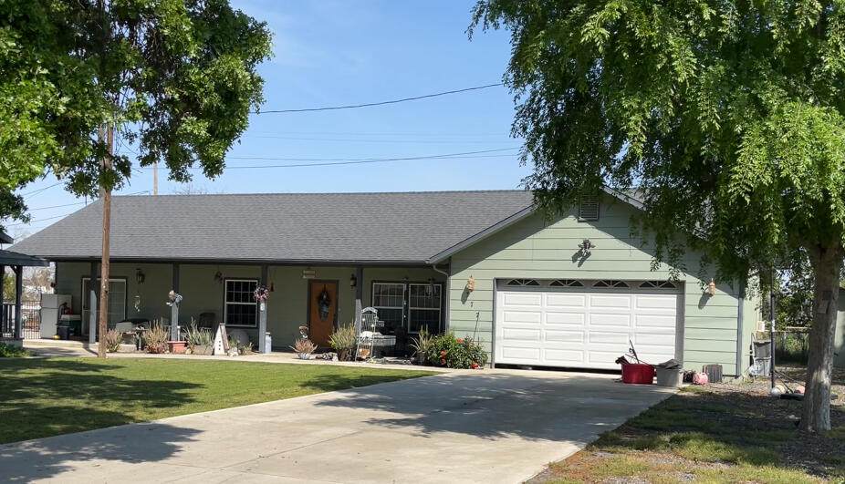 379 Oakmore Street - Photo 1