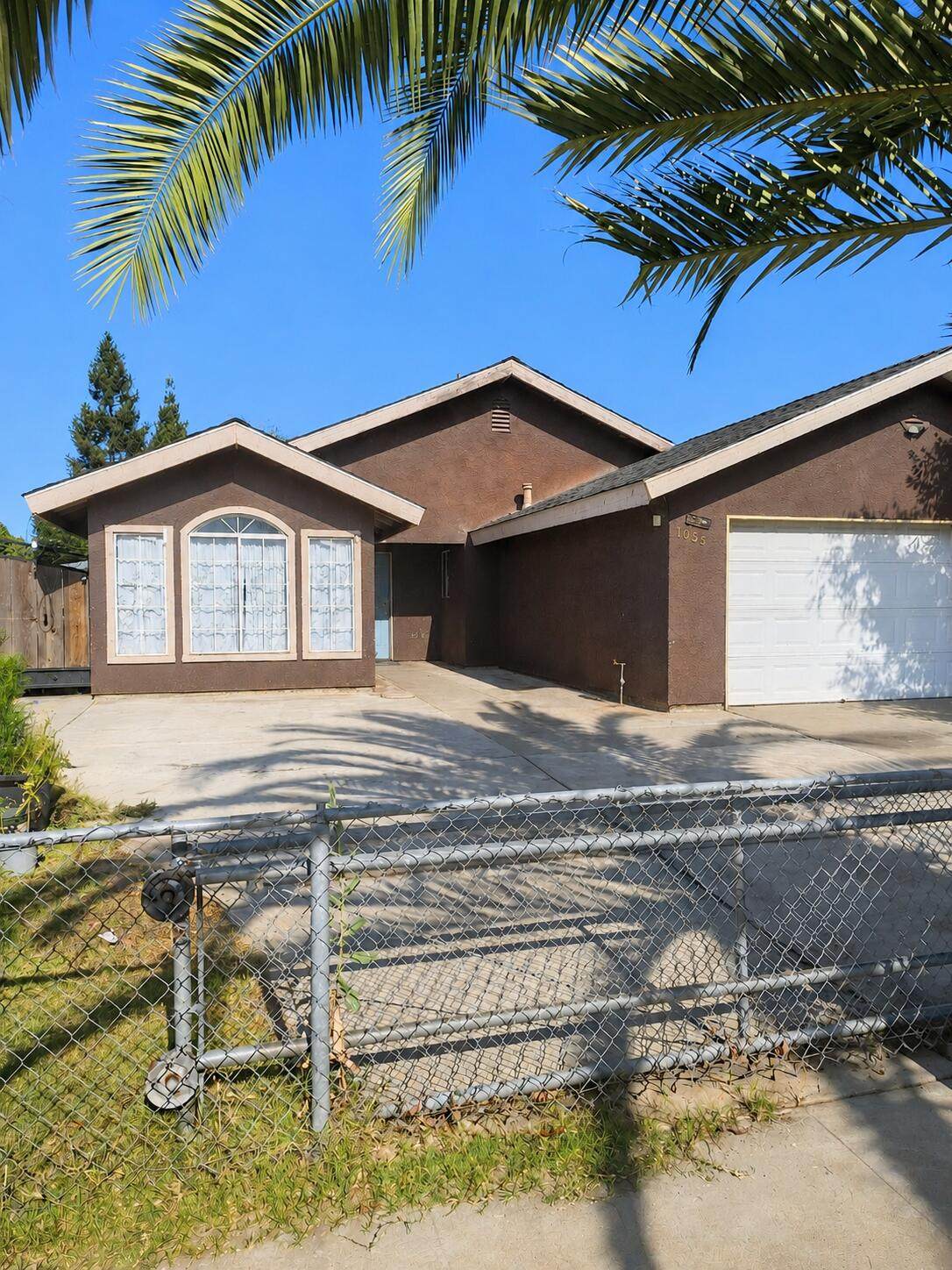 1055 Celaya Street - Photo 1
