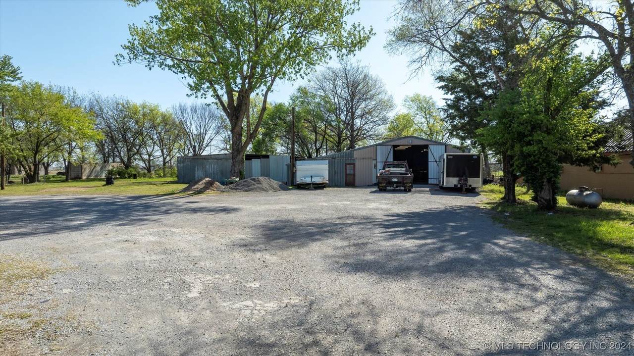 2230 Osage Avenue - Photo 1