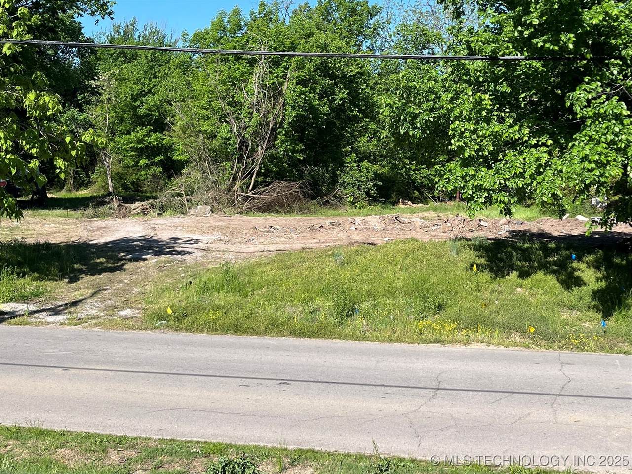 504 Division Street - Photo 1