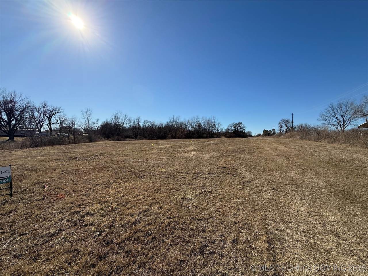 1815 Linwood - Photo 1