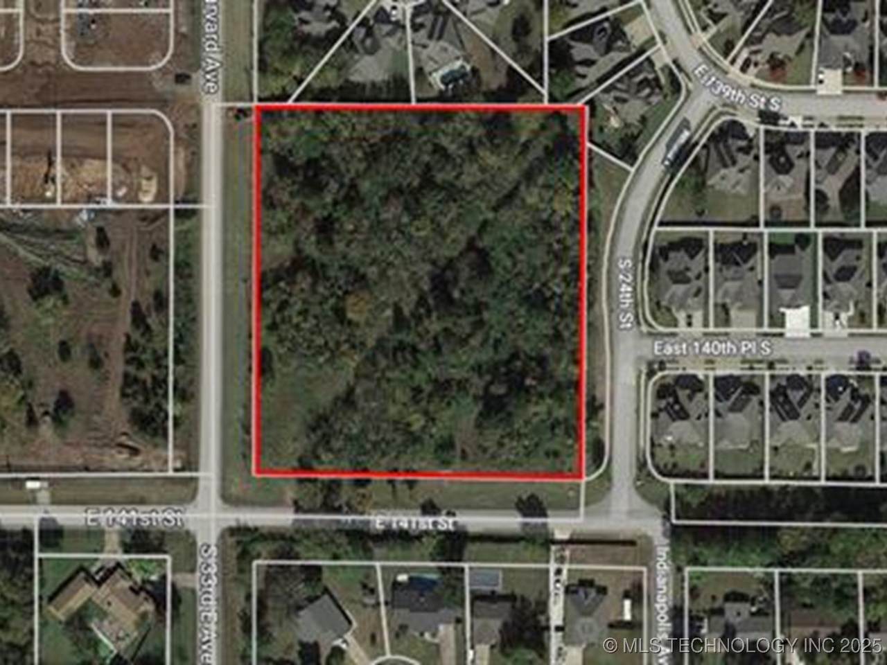  Harvard Avenue - Photo 1