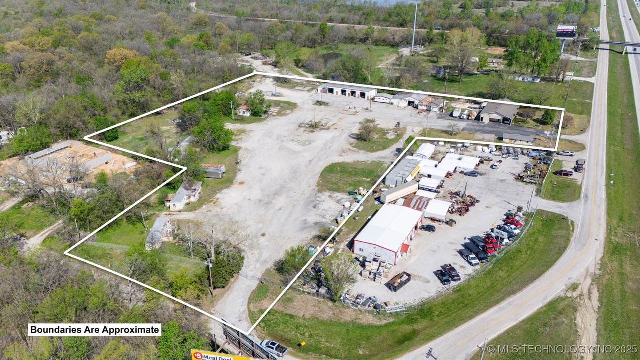 6606 113th East Avenue - Photo 1