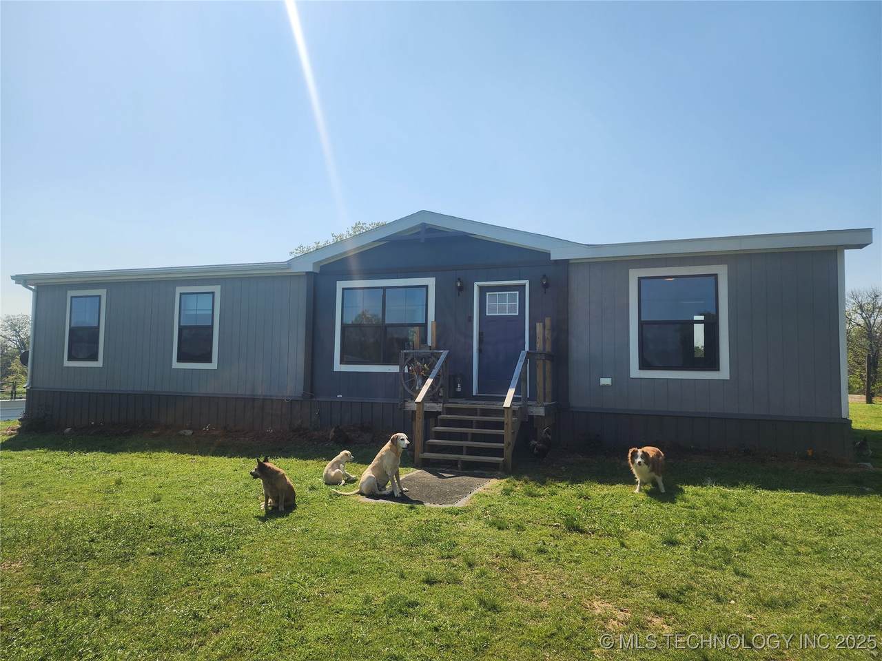 529 Sawbriar - Photo 1