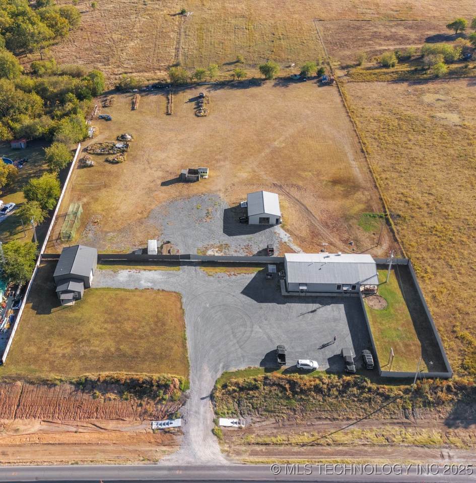 51744 Highway 19 - Photo 1