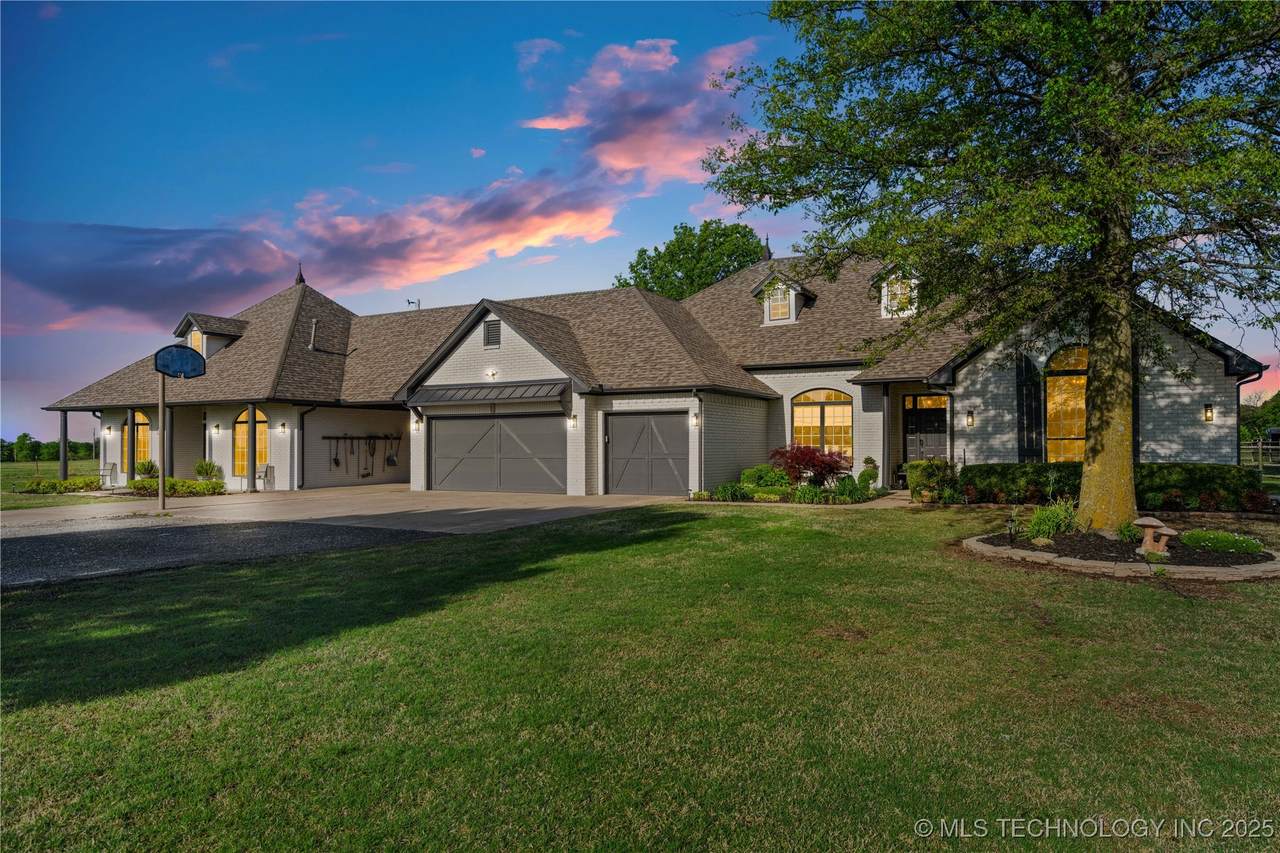 12785 280 Road - Photo 1