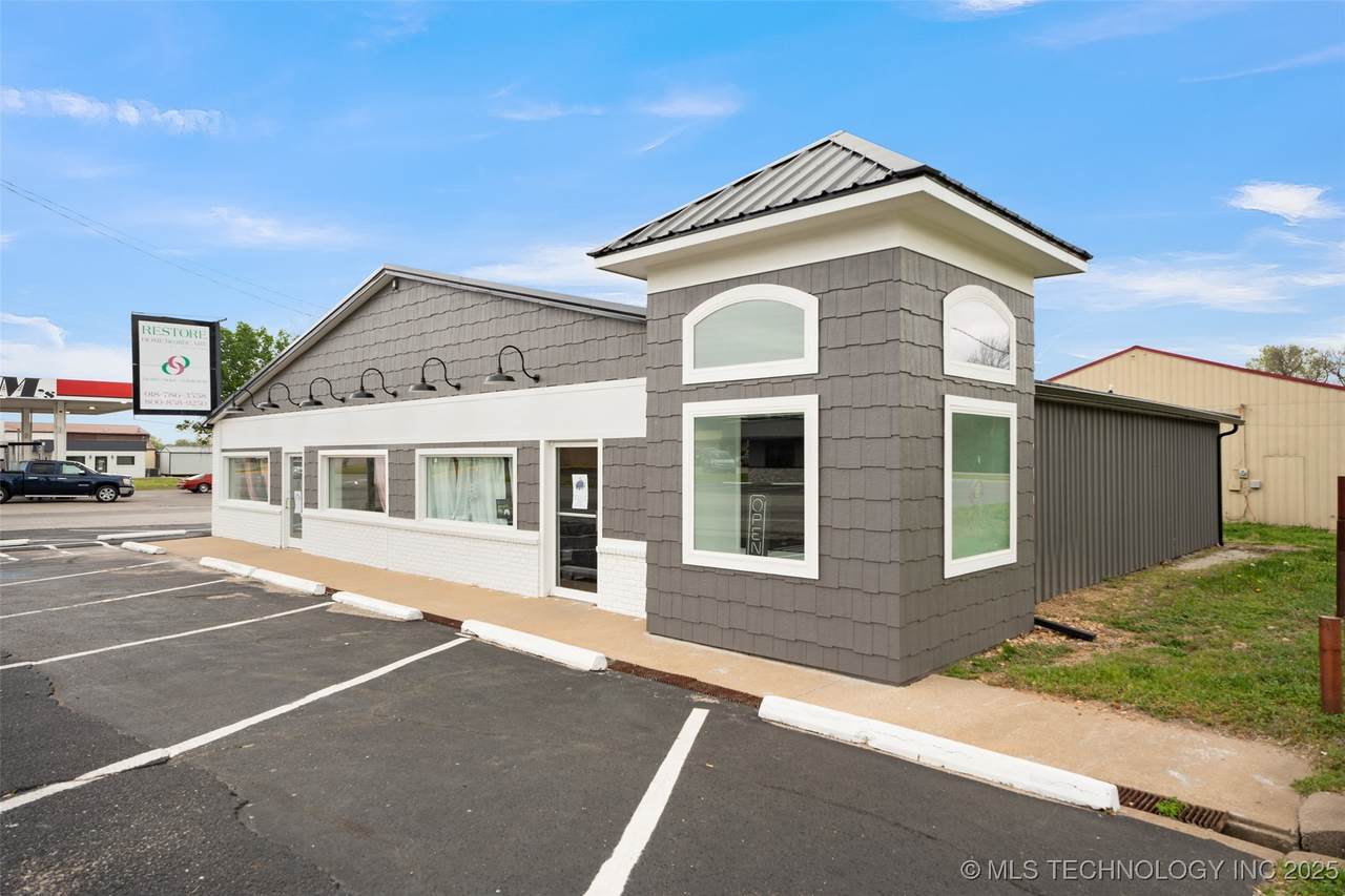 311 3rd Street - Photo 1