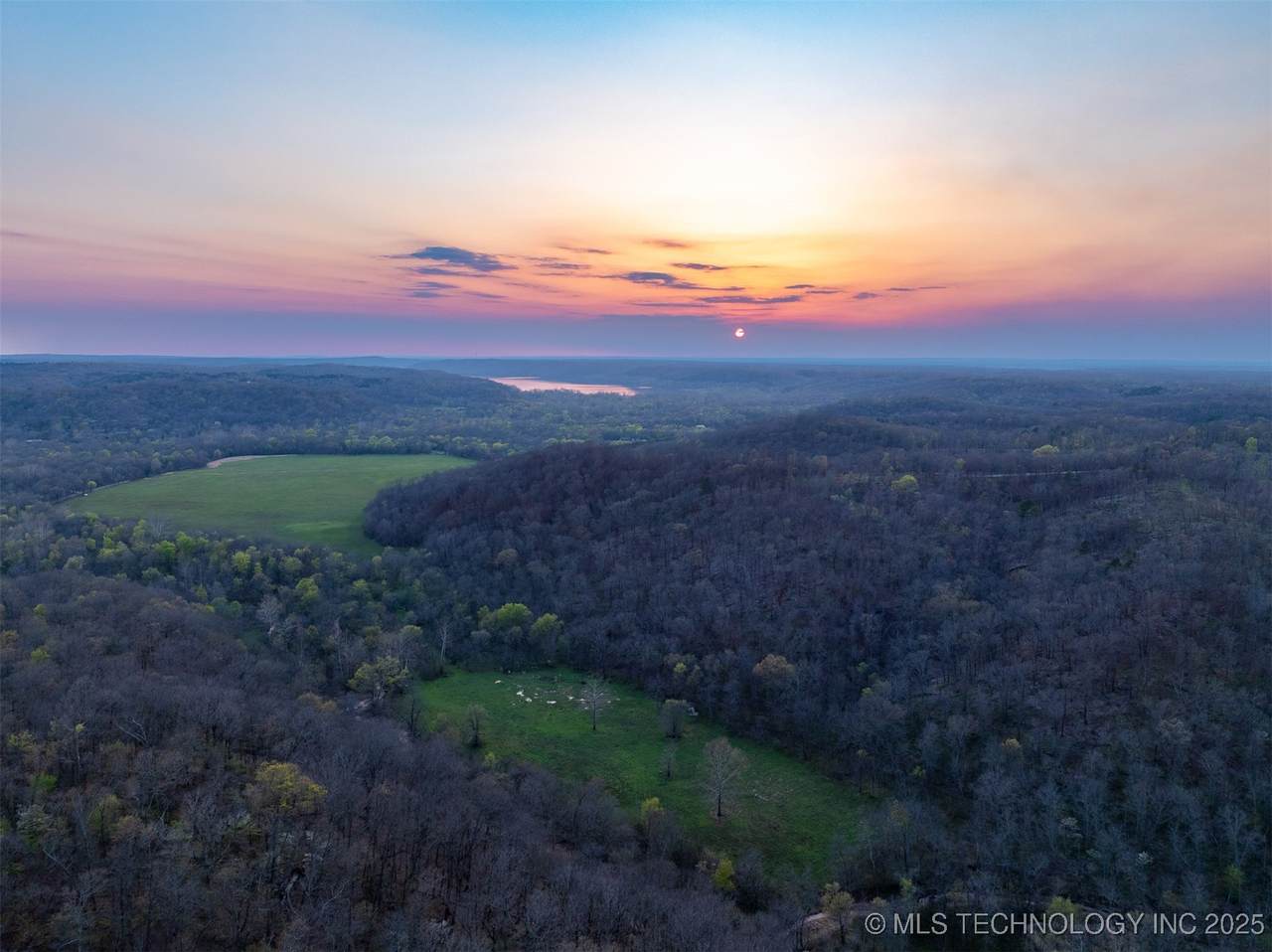 8 4530 Road - Photo 1