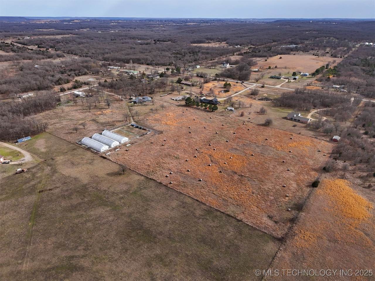 24833 200 Road - Photo 1