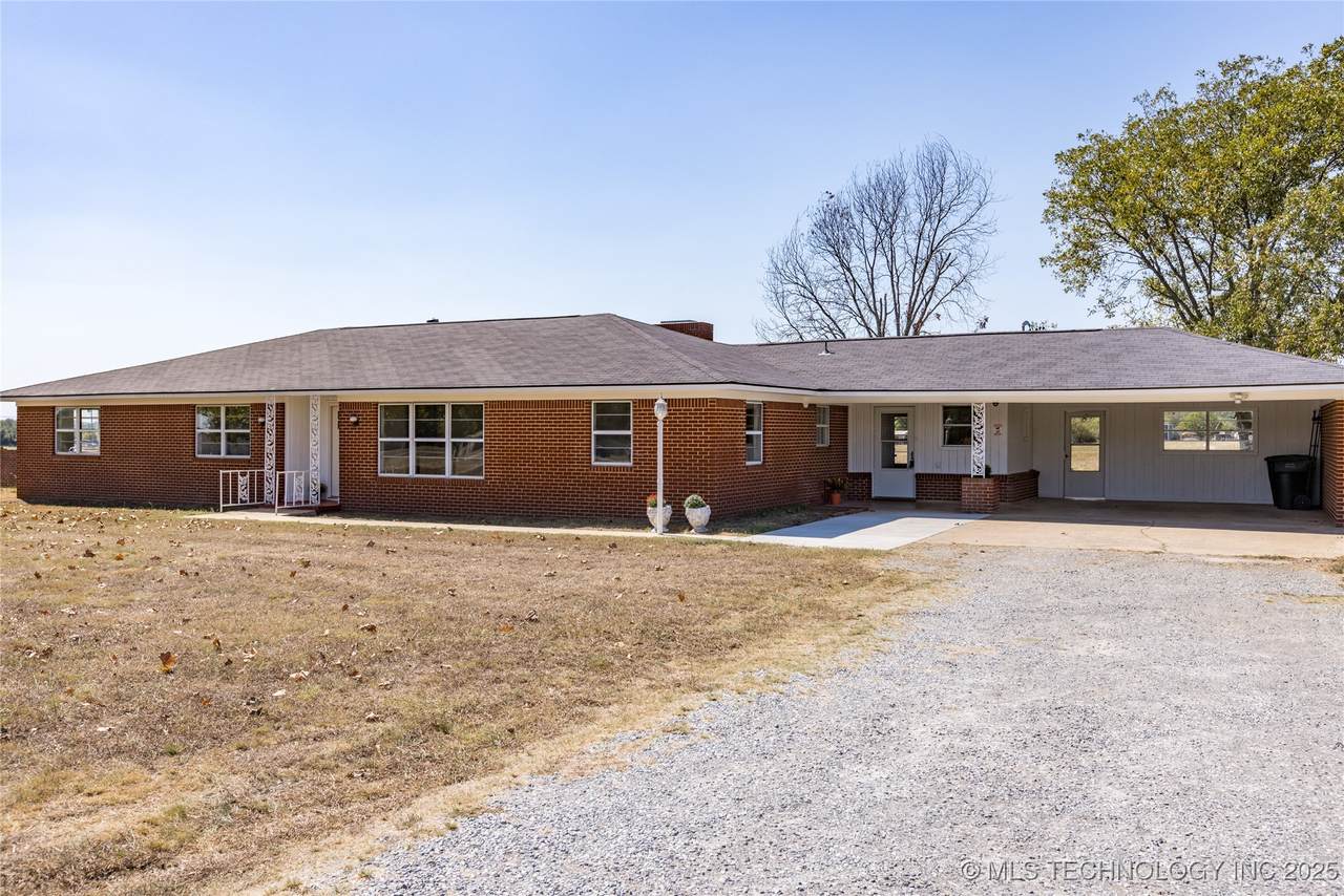 4001 Washington - Photo 1