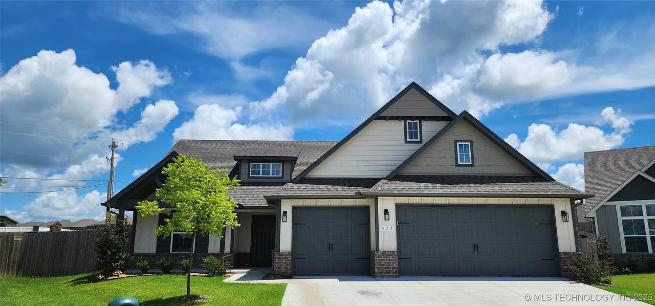 911 Fulton Court - Photo 1